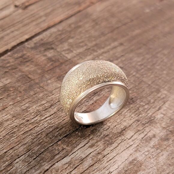 Stardust CZ Domed Sterling Silver Ring - Picture 5 of 10